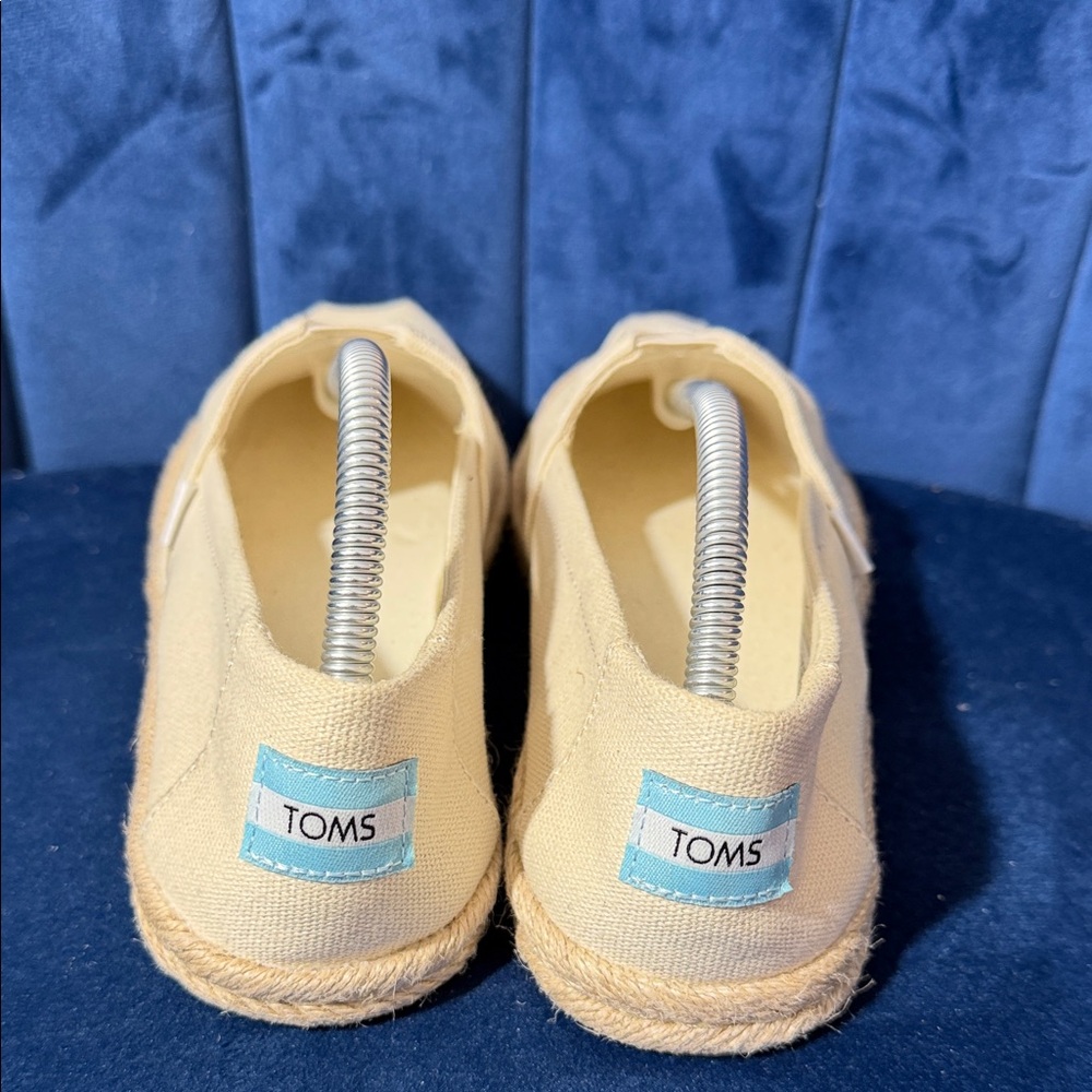 Toms Natural Canvas Women’s Slip-On Shoes Size 6.5 - Picture 4 of 7
